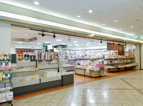 紙の世界事業部 ブックランドサンクス宝塚ソリオ店 H27 03 13